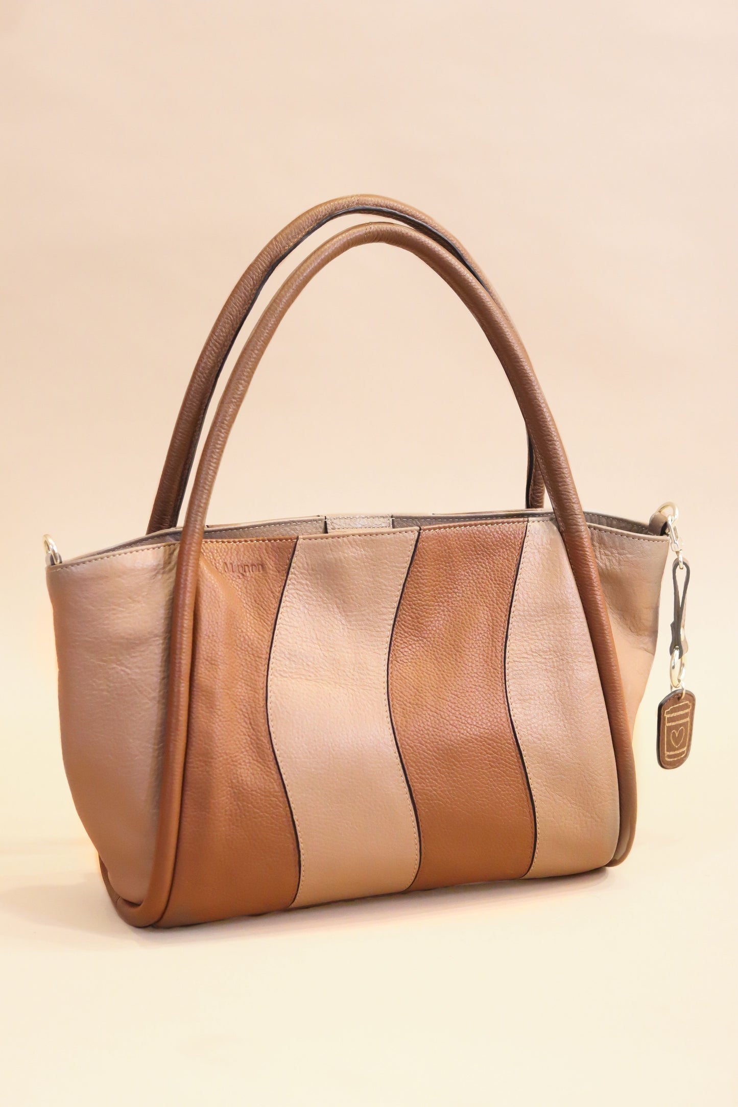 Crestal tote
